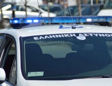 Τροχαίο ατύχημα με περιπολικό στην παραλιακή- Τραυματίστηκαν δύο αστυνομικοί